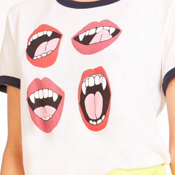 🆕 Wildfox •Fangs• Ringer Tee - Picture 3 of 3